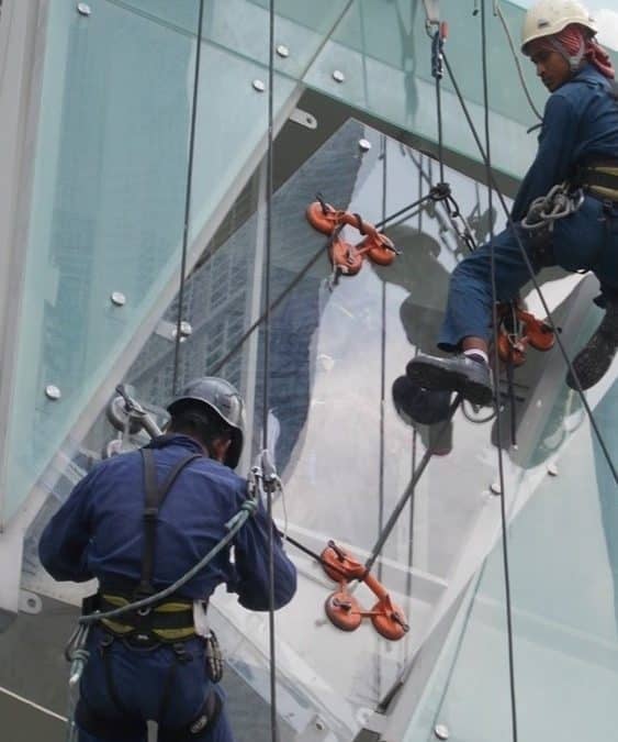 Shatter Your Assumptions about Asset Tracking for Glass and Window Installers