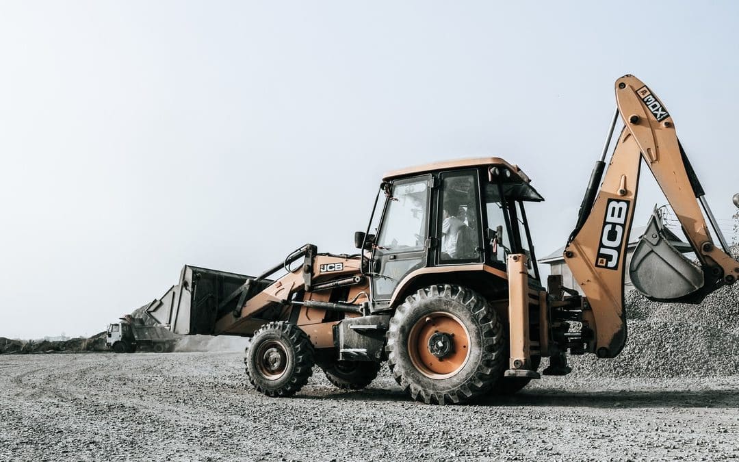 8 Causes Of Heavy Equipment Failure (And How To Prevent It)