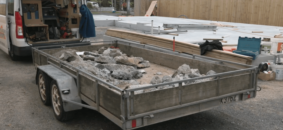 Large plastic Garbage can (Wheels) - Demolition, Deconstruction