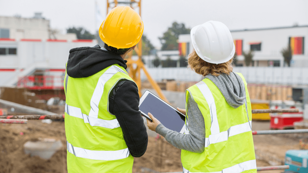 9 Important Features of Construction Equipment Management Software