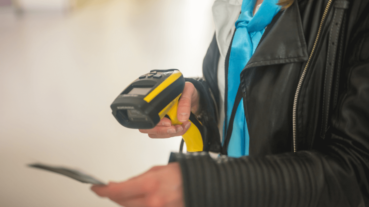 Barcode vs. QR Code Tracking for Construction Assets