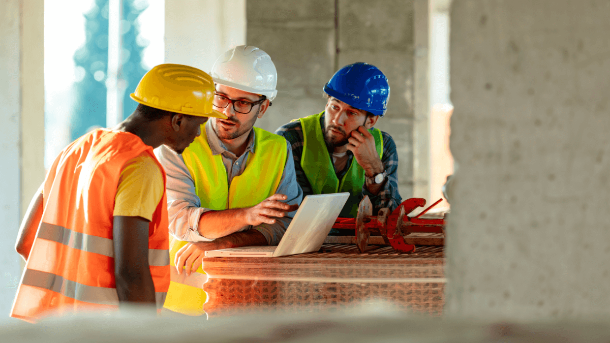 construction operations software solutions featured image